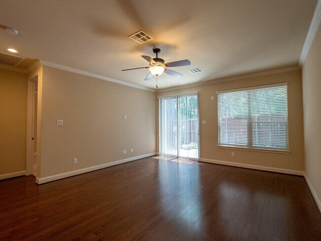 Building Photo - 6009 Wilcott Ct