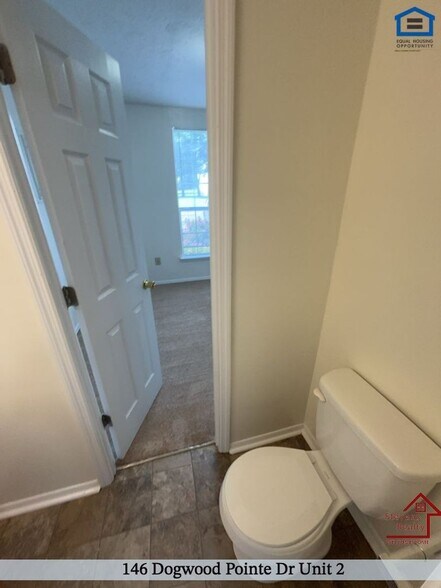 Building Photo - 146 Dogwood Pointe Dr