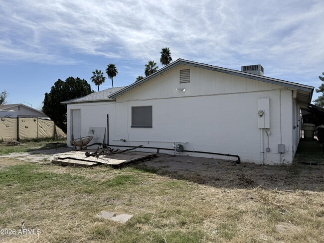 Building Photo - 14015 N 61st Ave