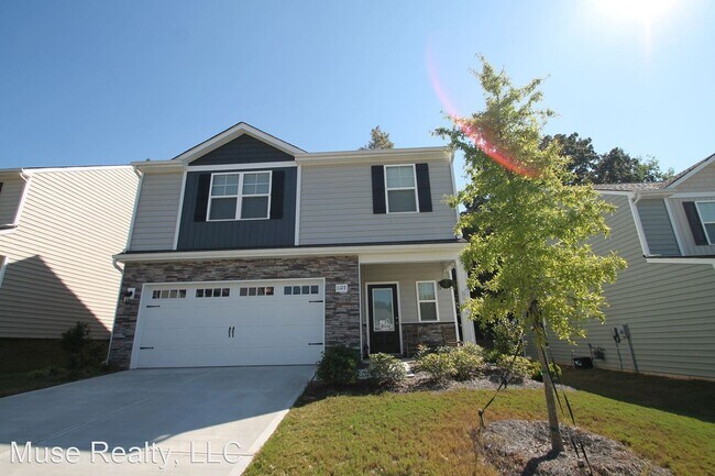Primary Photo - 4 br, 2.5 bath House - 1127 Pecan Ridge Road
