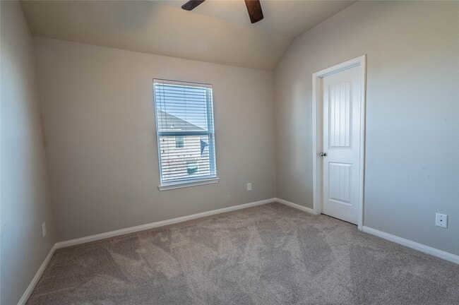 Building Photo - 24726 Colonial Elm Dr