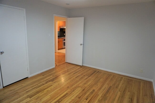 Building Photo - Well Maintained Single-Family Home in Saratoga!