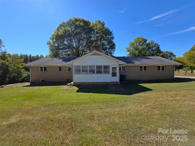 Building Photo - 9301 Gold Hill Rd