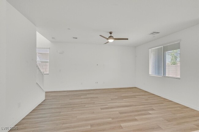 Building Photo - 8852 Flora Run Ave