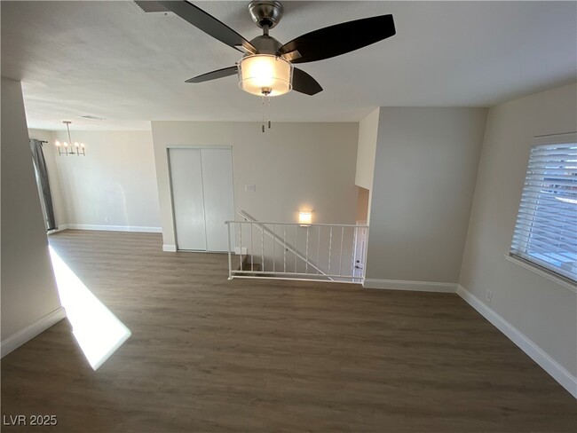 Building Photo - 7409 Bagdad Ct