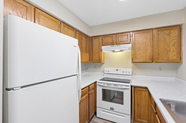 Building Photo - 1065 Acapulco Ct