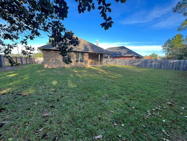 Building Photo - Pensacola - Millview Estates - 3 Bedroom, 2 Bathroom