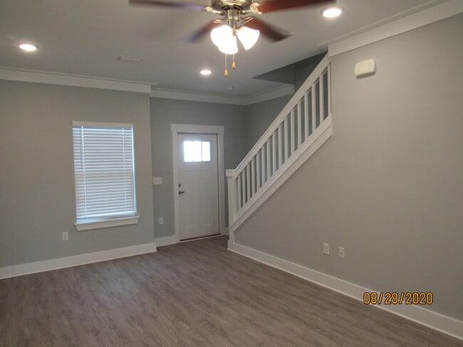 Building Photo - 69 S Sand Palm Rd