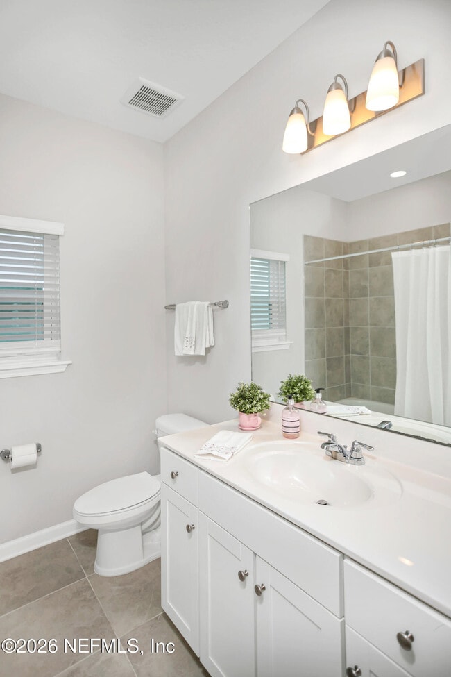 Building Photo - 179 Horsetail Ct