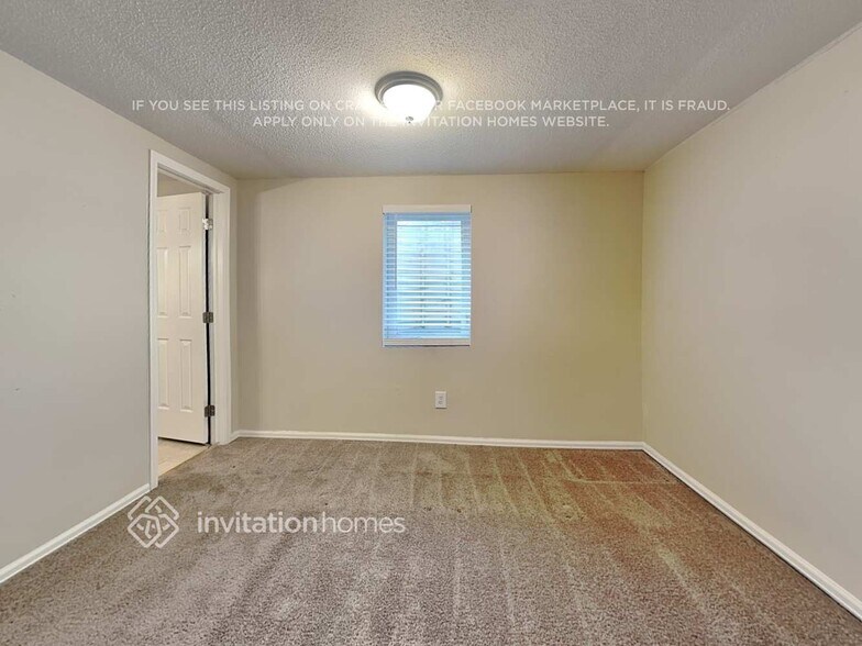 Building Photo - 8860 Cody St