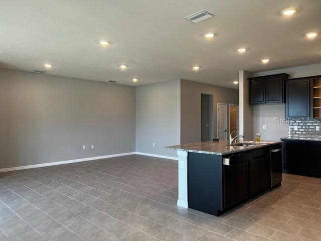 Building Photo - 3260 Tucson Wind Pl