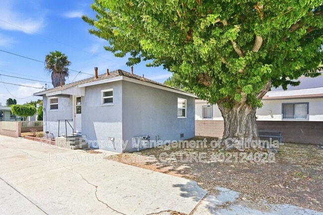 Building Photo - 4615 168th St