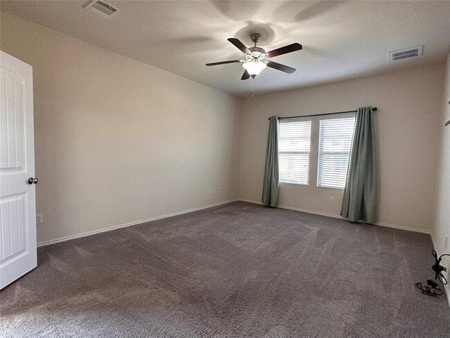 Building Photo - 148 Ammonite Ln