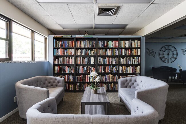 Building Photo - 6350 NW 62nd St