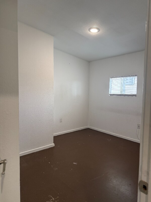 Building Photo - 11889 Indian Trails Rd