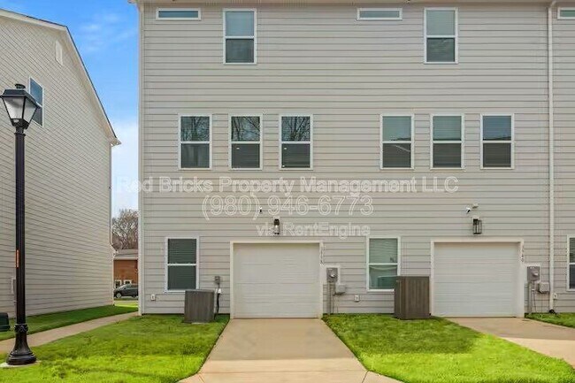 Building Photo - 3938 Winterfield Pl