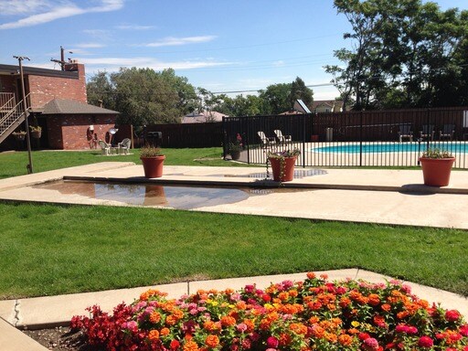 Pool - Kimberly Ann Apartments