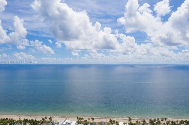 Building Photo - 3031 N Ocean Blvd
