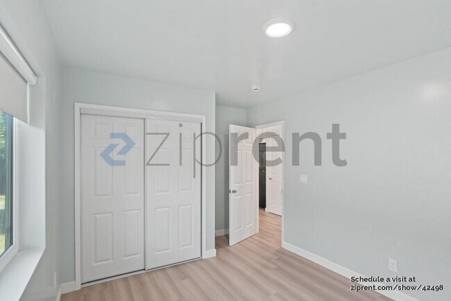 Building Photo - 1151 Francine Ct