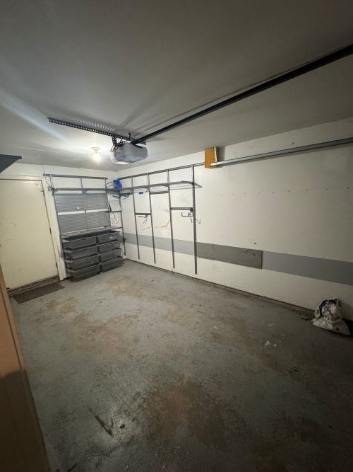 Building Photo - 860 N Elston Ave