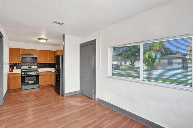 Building Photo - 249 SW 4th St