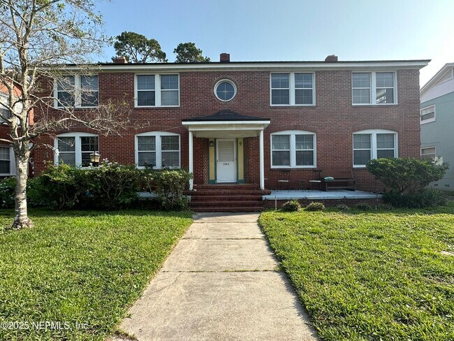 Primary Photo - 1245 Belmont Terrace