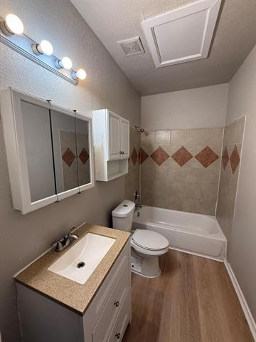 Building Photo - 3300 Avenue H