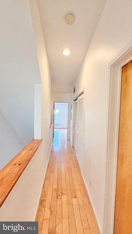 Building Photo - 136 N 3rd St