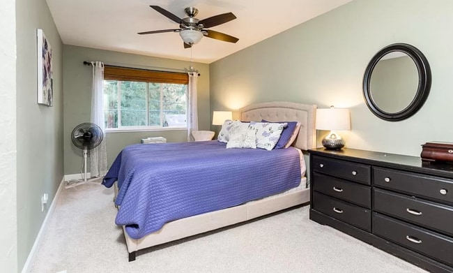 Building Photo - Family Friendly Home with Easy Commute Access in Scotts Valley!