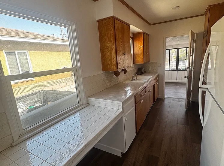 Building Photo - 4350 Filhurst Ave