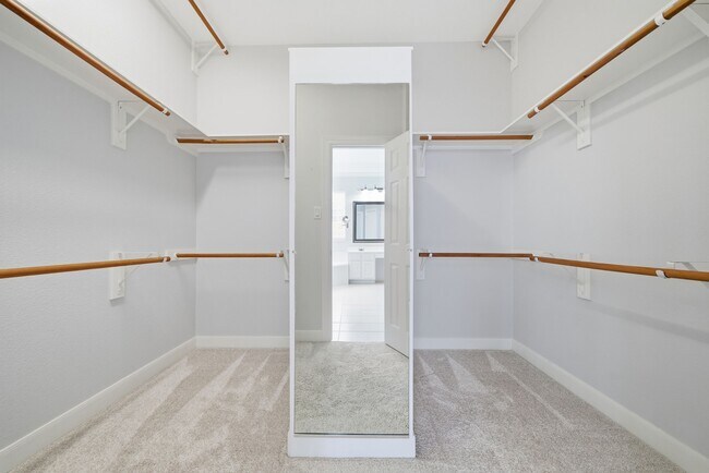 Building Photo - 2842 Nicks Run Ln