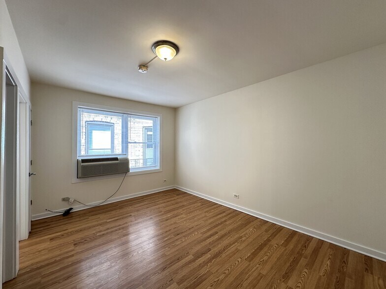 Building Photo - 1822 N Humboldt Blvd