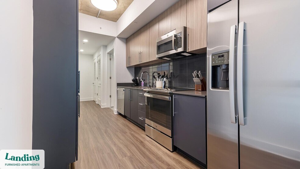 Building Photo - 5201 Leesburg Pike