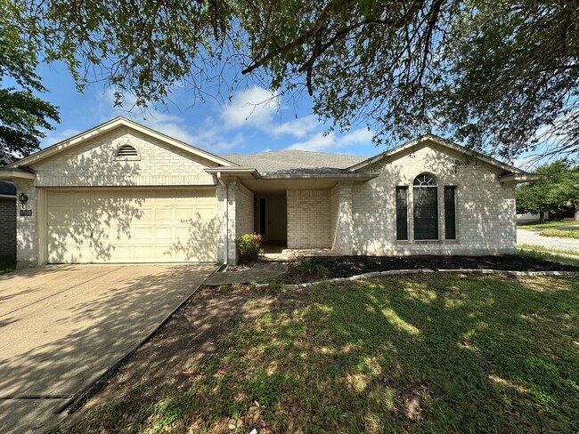 Building Photo - Awesome 3 Bed 2 Bath! Large Texas size home
