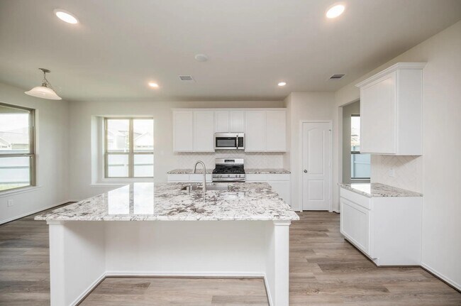 Building Photo - 32402 Clouser Crawdad Ct