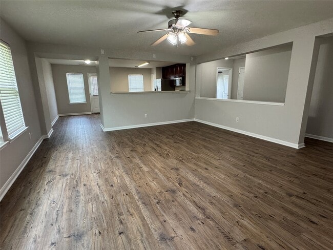 Building Photo - 15807 Kings Cypress Ln