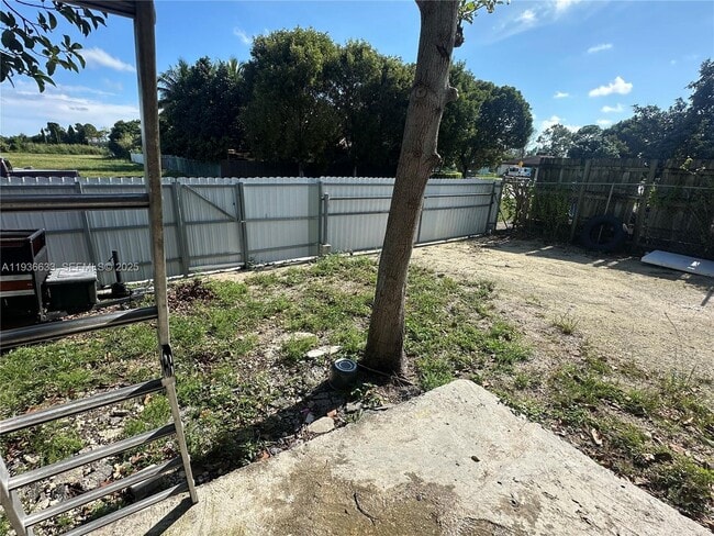 Building Photo - 13200 SW 264th St