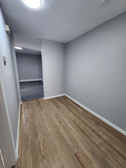 Building Photo - 980 Pembroke St