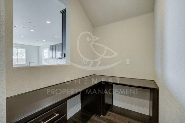 Building Photo - ~~!!$500 off your first months rent!!~~ Home in the heart of Twelve Bridges Village!