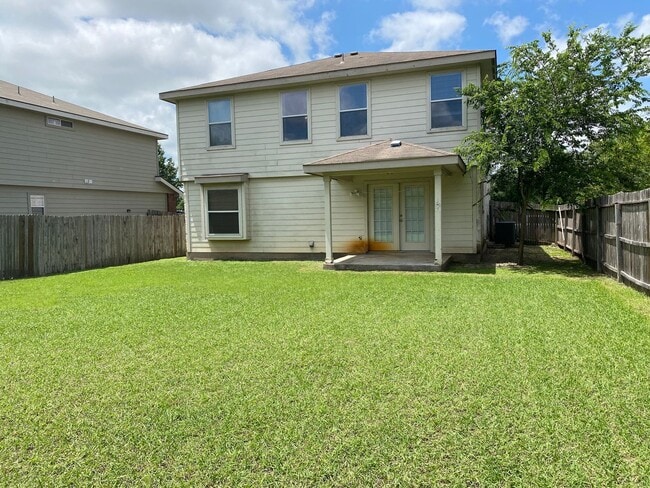 Building Photo - 9061 Clearwood Pth
