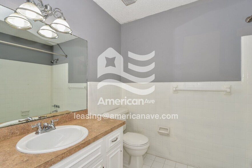 Building Photo - 630 White Falls Dr