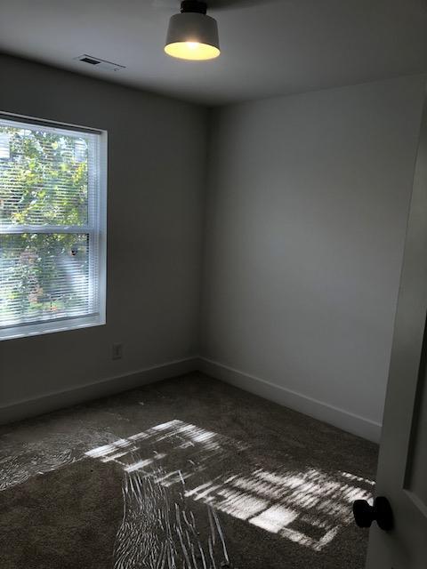 Building Photo - 2280 15th Ave NE