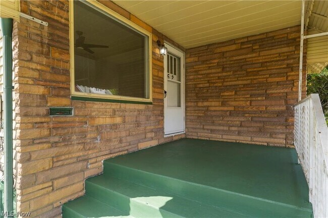 Building Photo - 52 Rhoda Ave