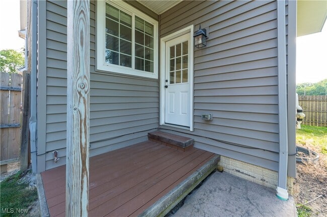 Building Photo - 23711 Wolf Rd