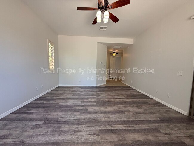 Building Photo - 23012 N 38th Pl