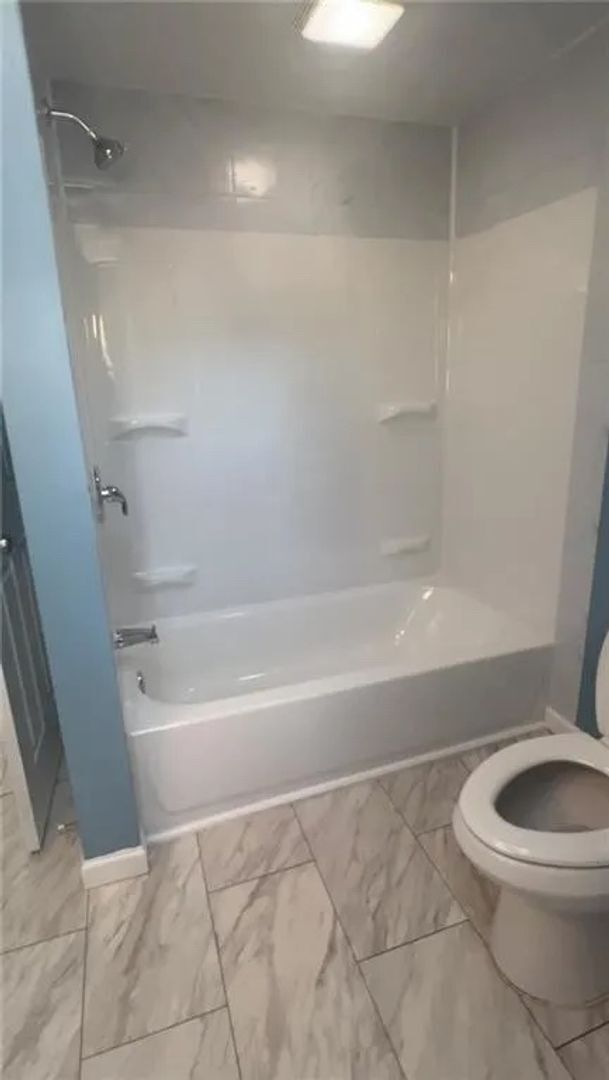 Building Photo - 3BD/ 1 BA Home for Rent- Coraopolis