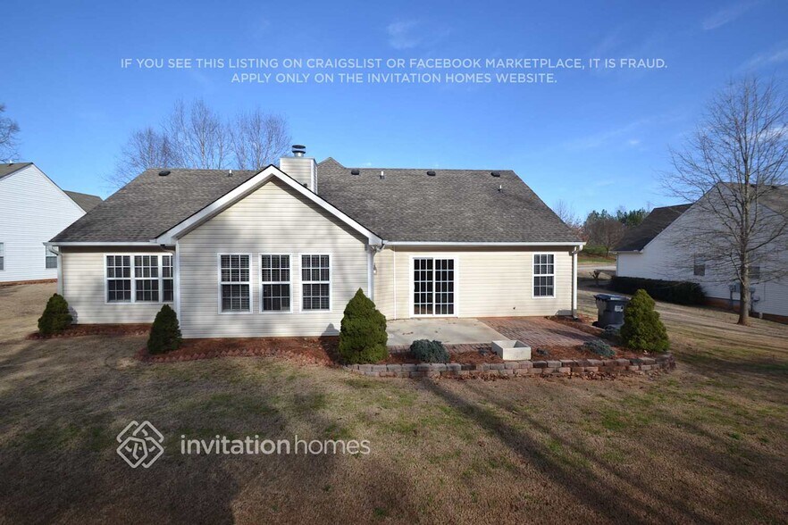 Building Photo - 2405 Pemberton Point