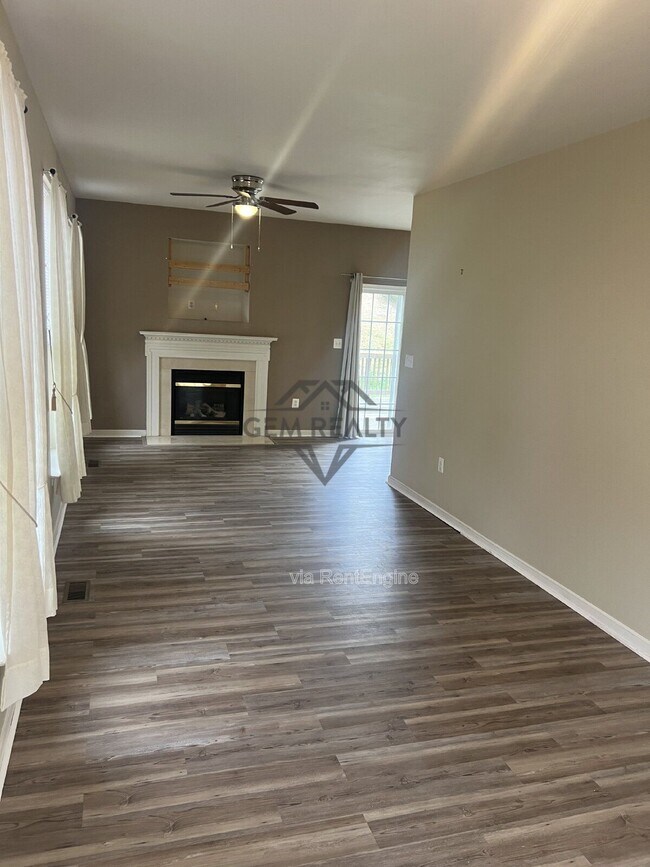 Building Photo - 6507 Hot Spring Ln