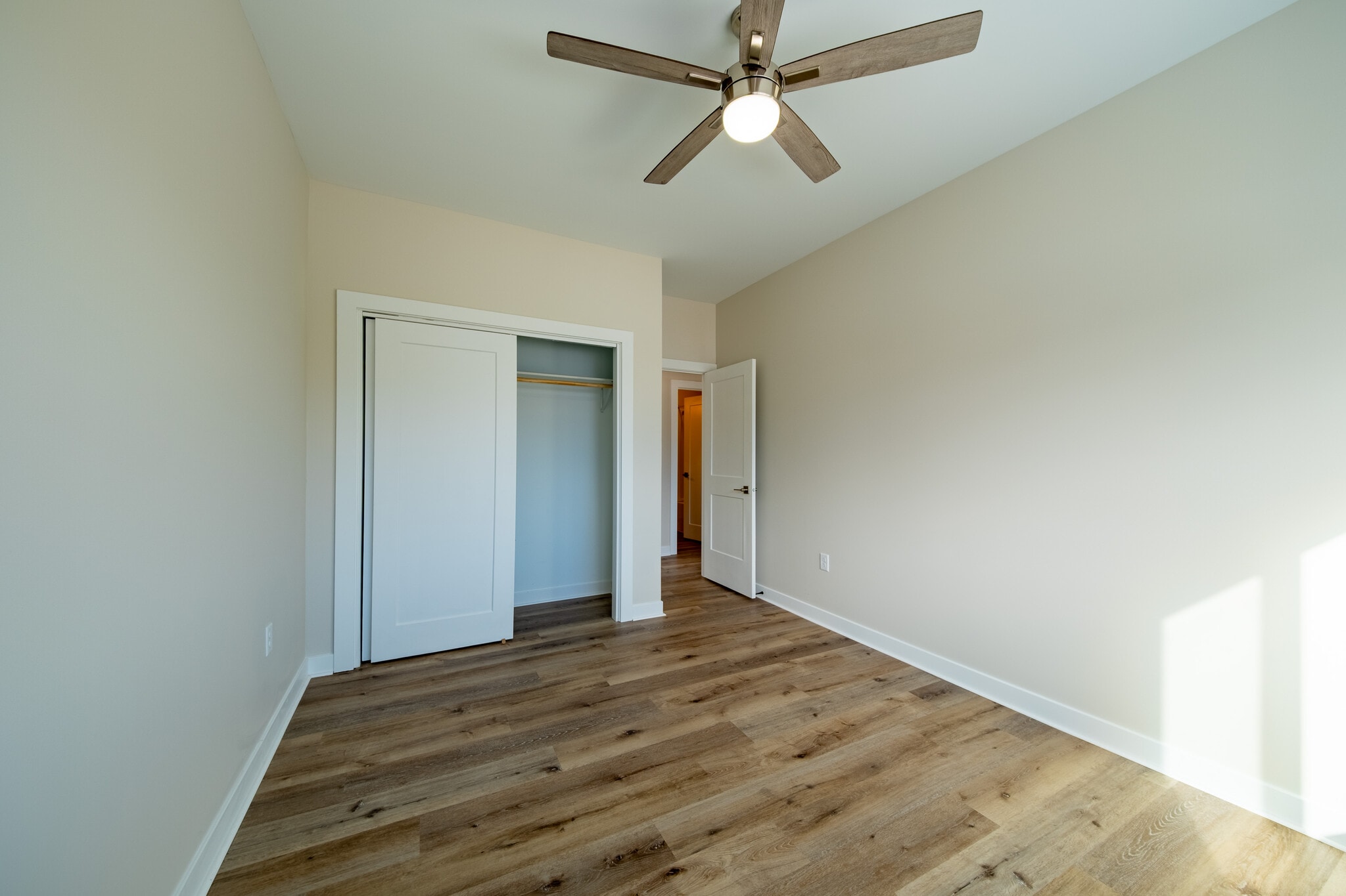 Building Photo - 412 W Baraga Ave