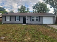 Building Photo - Charming 4-Bedroom Gem in Cahokia Heights!